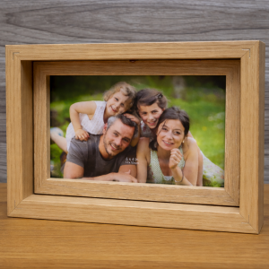 Simple & Elegant Wooden Photo Frame