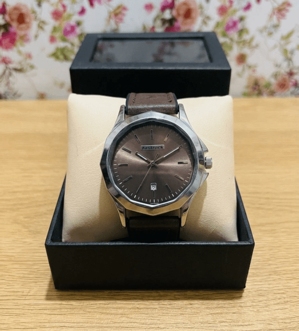 Gemini_Generated_Image_x4qjh6x4qjh6x4qj Fastrack Geometric Edition Watch