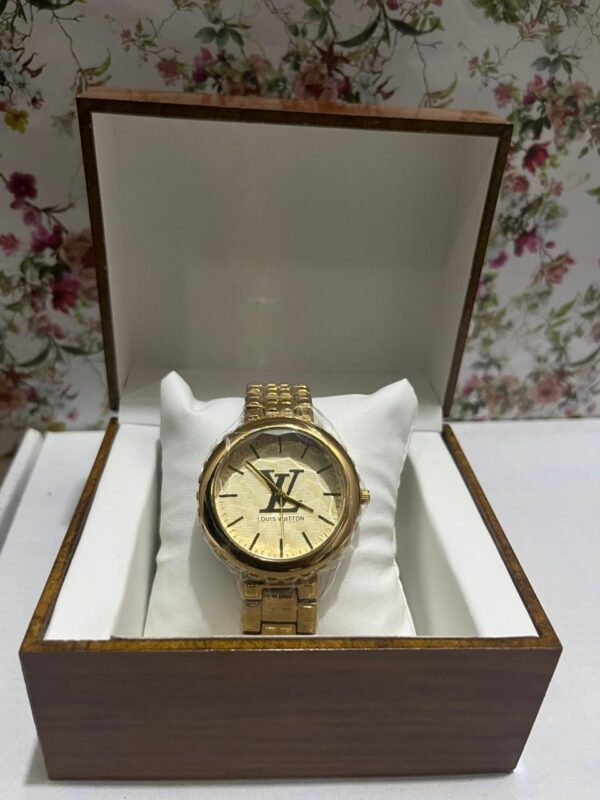 WhatsApp Image 2026-05-05 at 9.47.16 PM Elegant Textured Ladies’ Watch